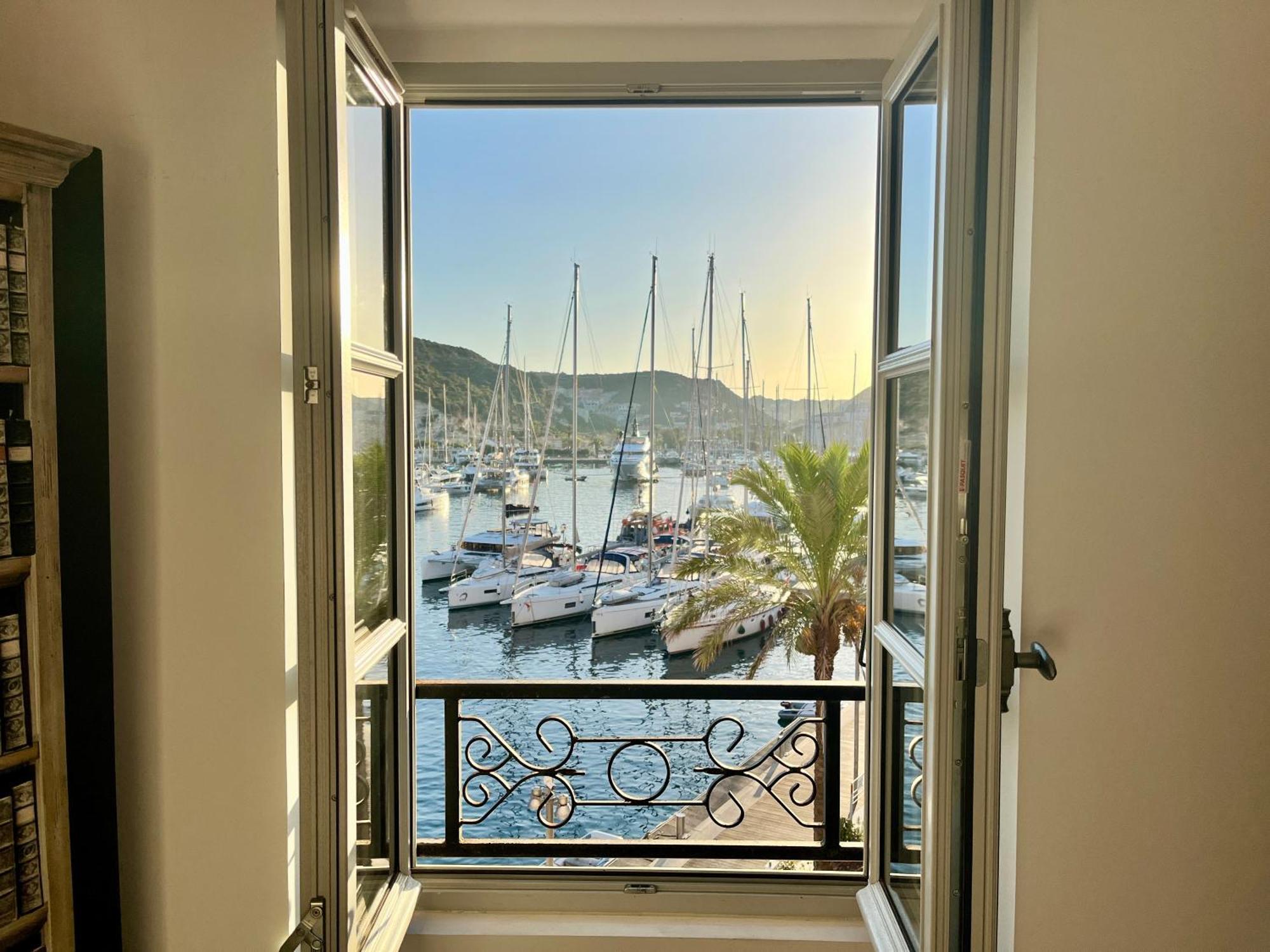 Joli T3 Sur Le Port De Bonifacio Avec Vue Mer Exteriér fotografie
